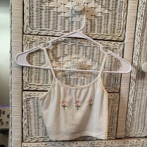 SHEIN embroidered flowers cropped tank top - XS